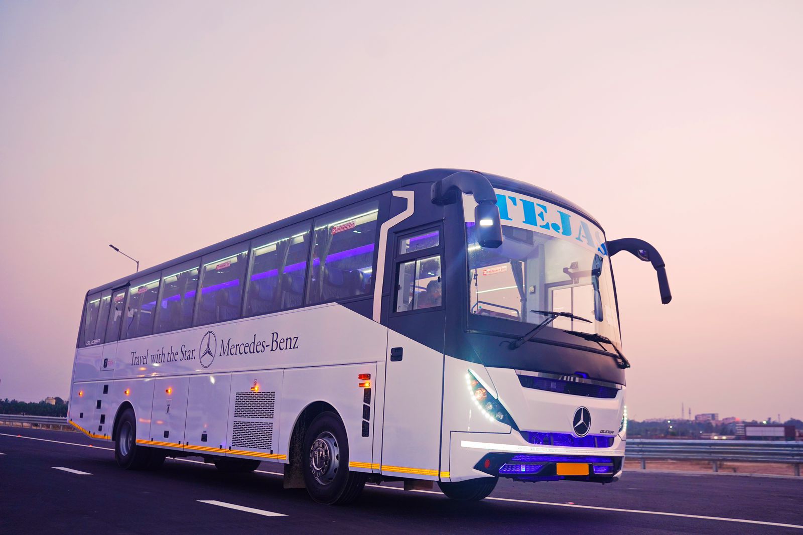 Mini Bus Rentals for Corporate Events: A Convenient Transportation Solution